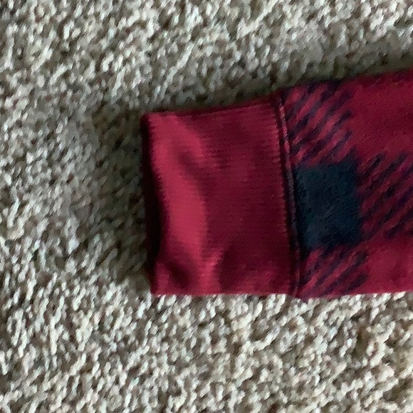 Plaid print two piece kids pajamas - Picture 4 of 10